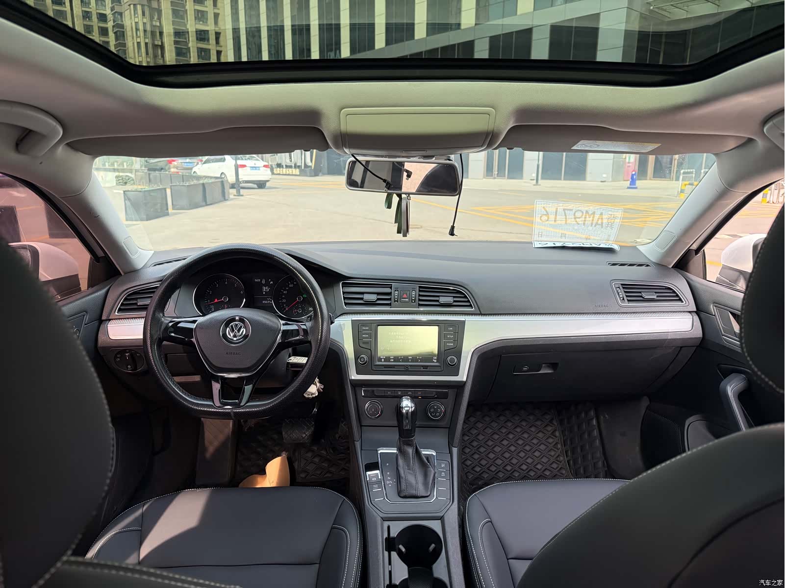 Volkswagen Lamando, 2018 13