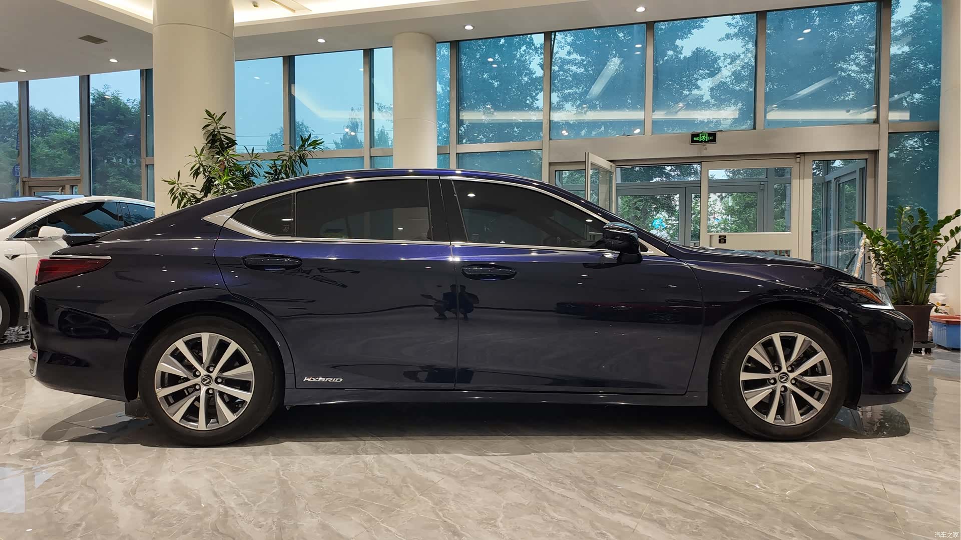 Lexus ES, 2020 6