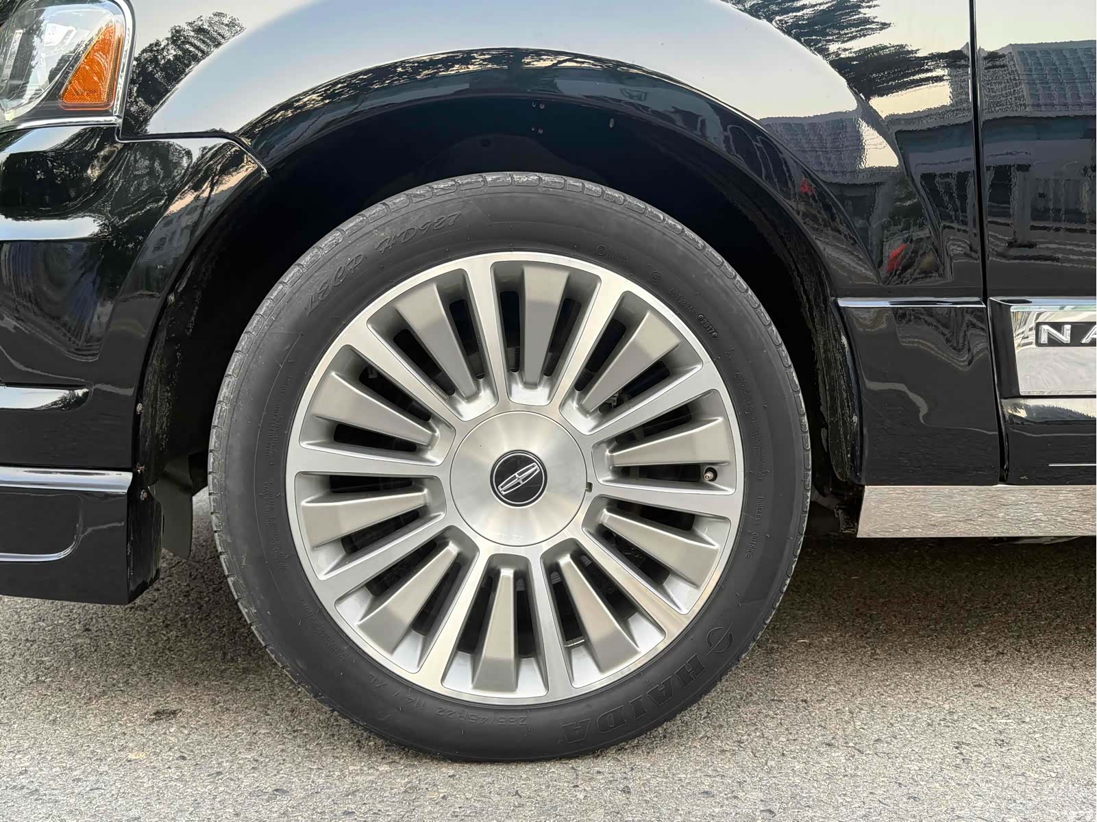 Lincoln Navigator, 2017 25