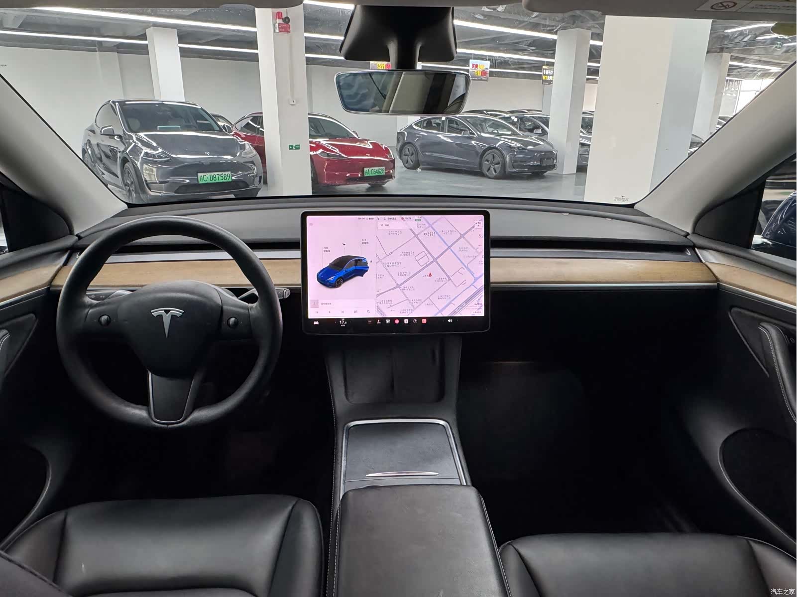 Tesla Model Y, 2021 4