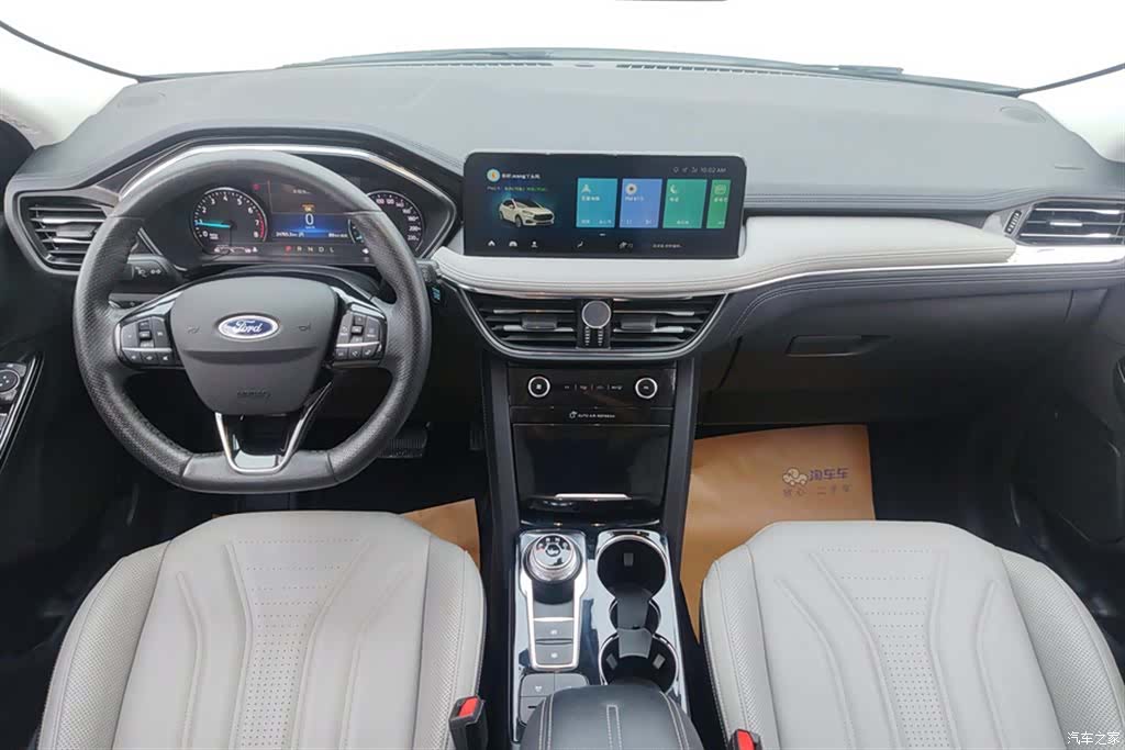 Ford Escape, 2023 12