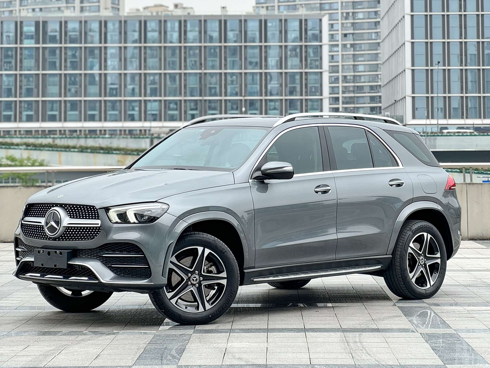Mercedes-Benz GLE, 2022 1