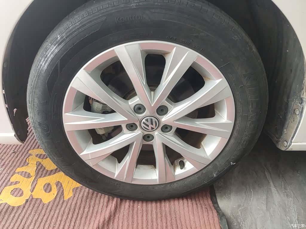 Volkswagen Lavida, 2017 23