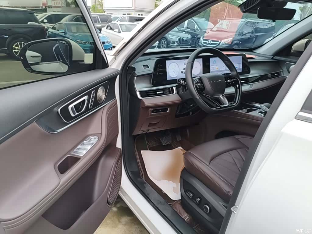 Chery Tiggo 8, 2024 16