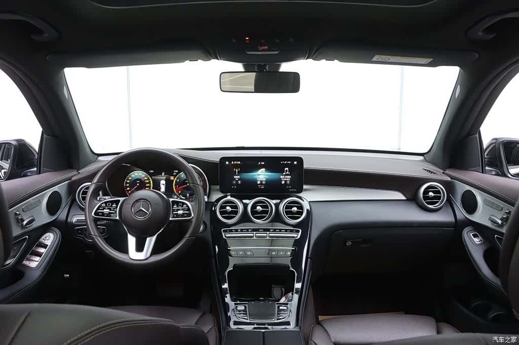 Mercedes-Benz GLC, 2021 21