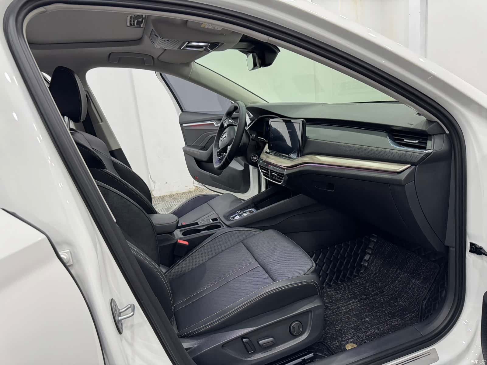 Skoda Octavia, 2022 4