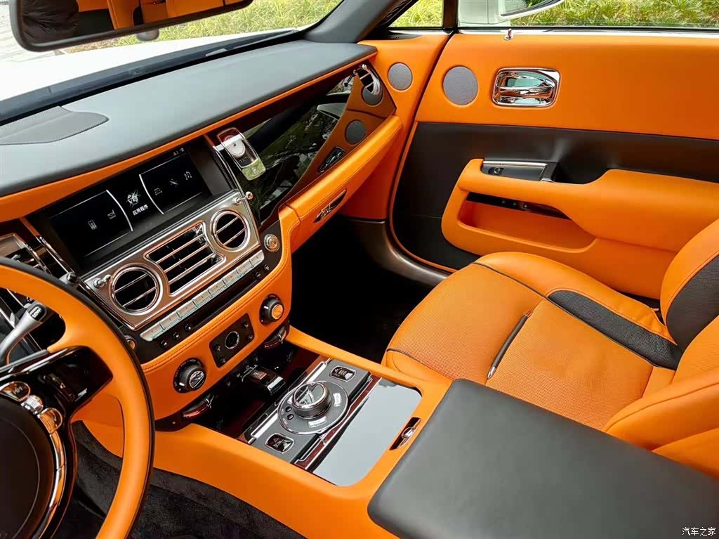 Rolls-Royce Wraith, 2021 7