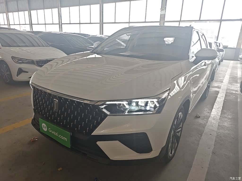 Bestune T77, 2020 1