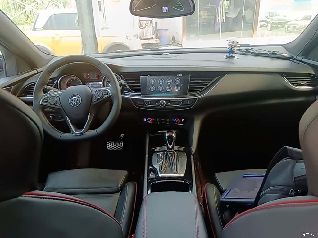Buick Regal, 2018 10