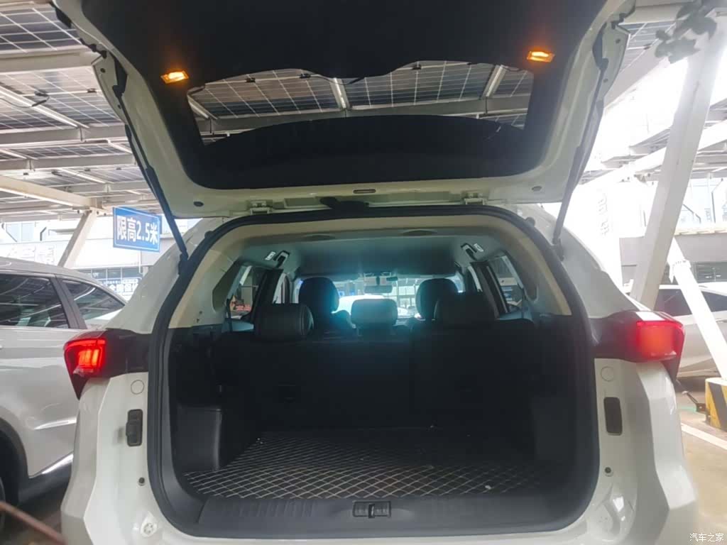 Jetour X70, 2022 19