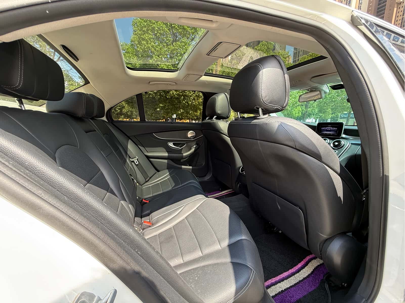 Mercedes-Benz C-Class, 2015 14