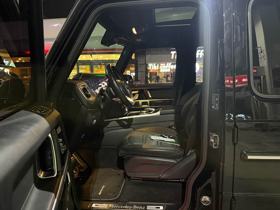 Mercedes-Benz G-class