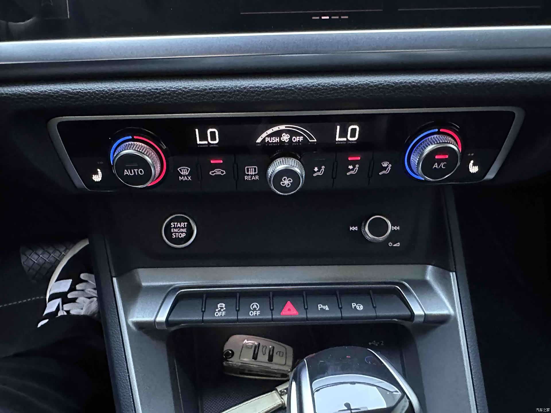 Audi Q3, 2022 14