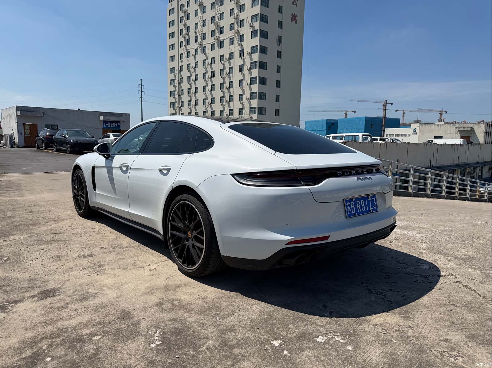 Porsche Panamera, 2023 7