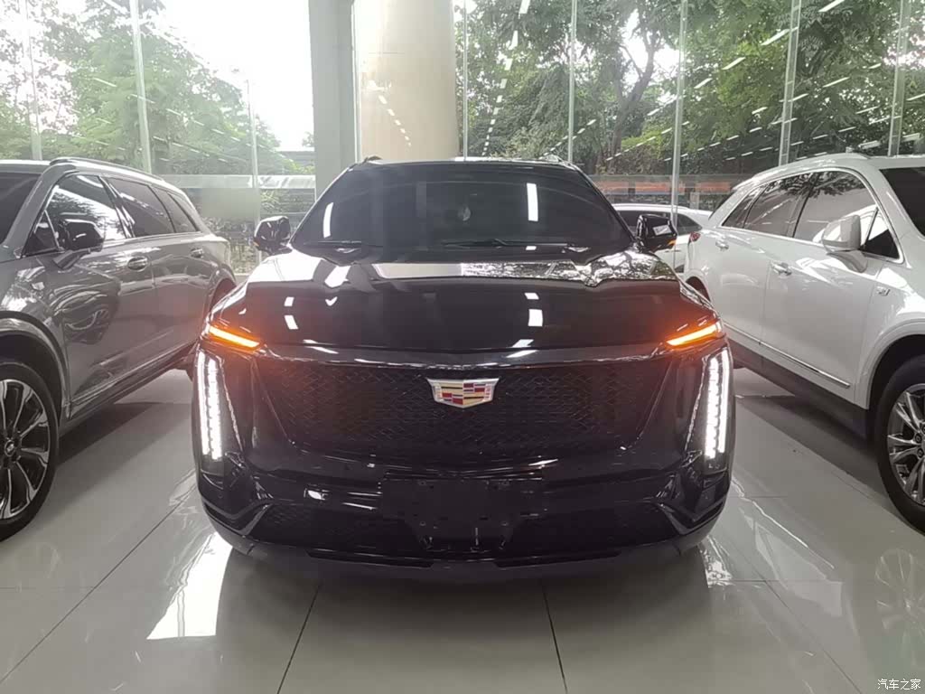 Cadillac XT5, 2024 3