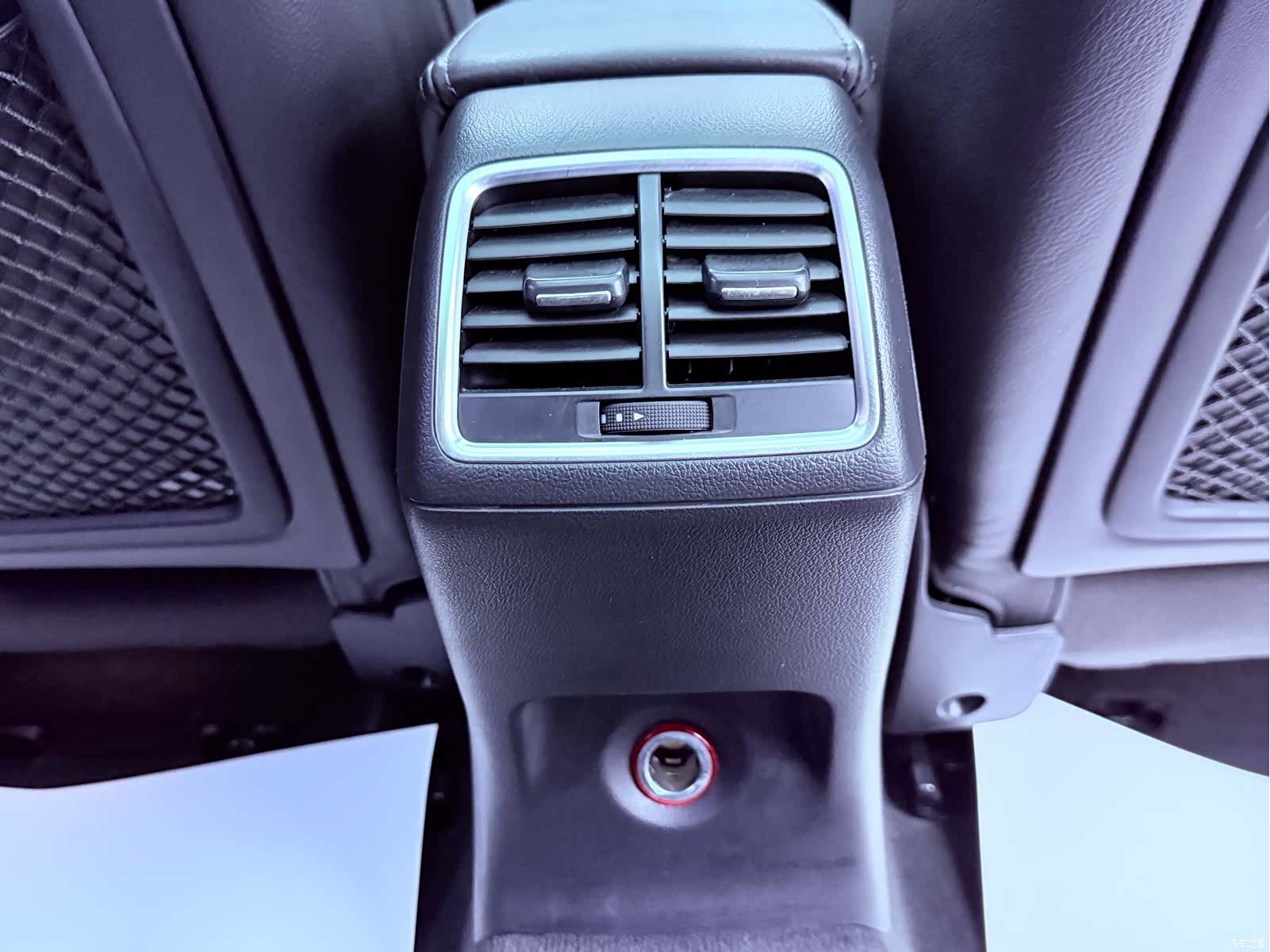 Audi Q3, 2016 18