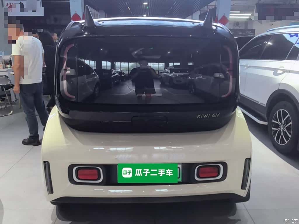 Wuling KiWi, 2022 4