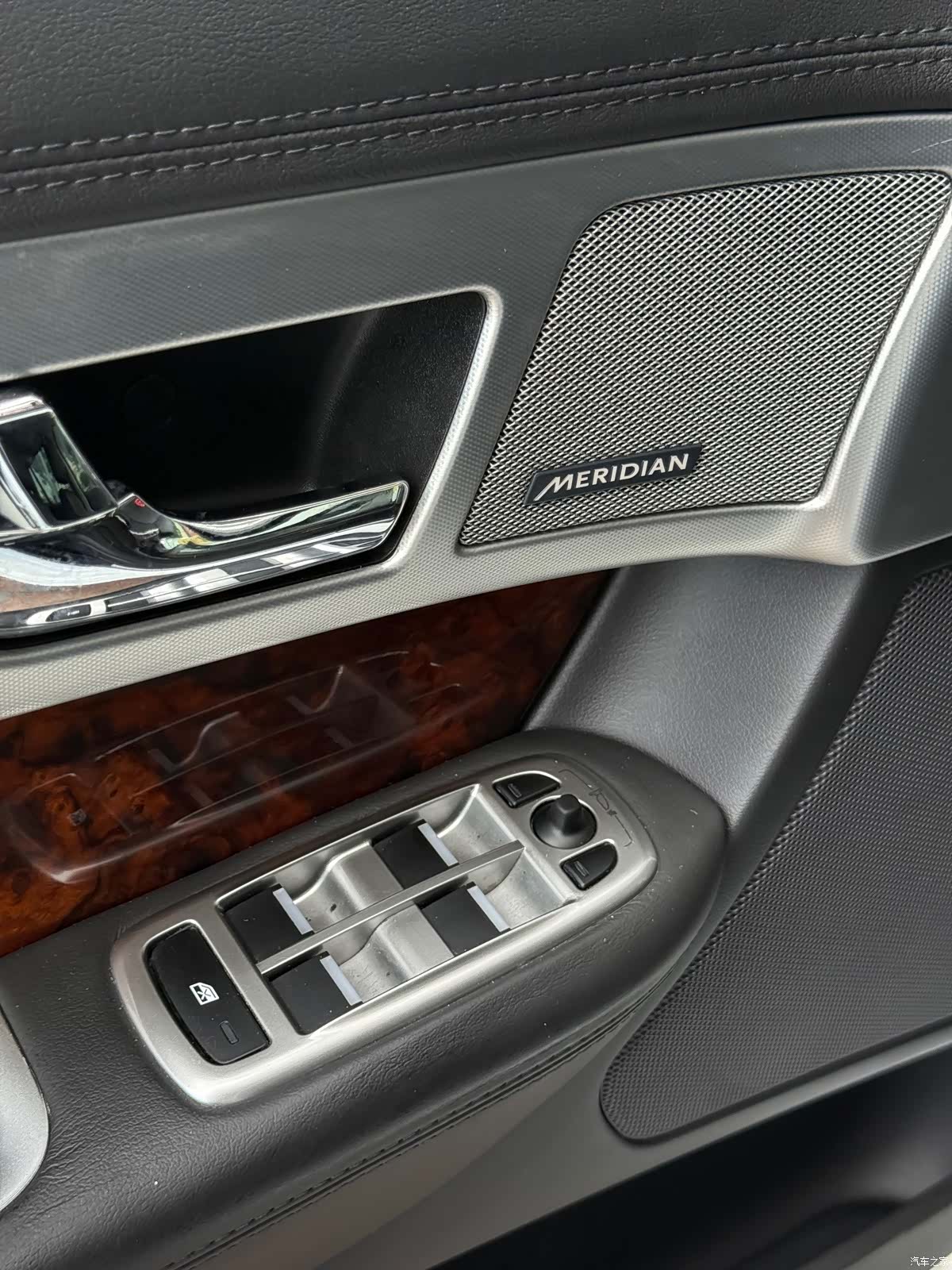 Jaguar XF, 2014 16