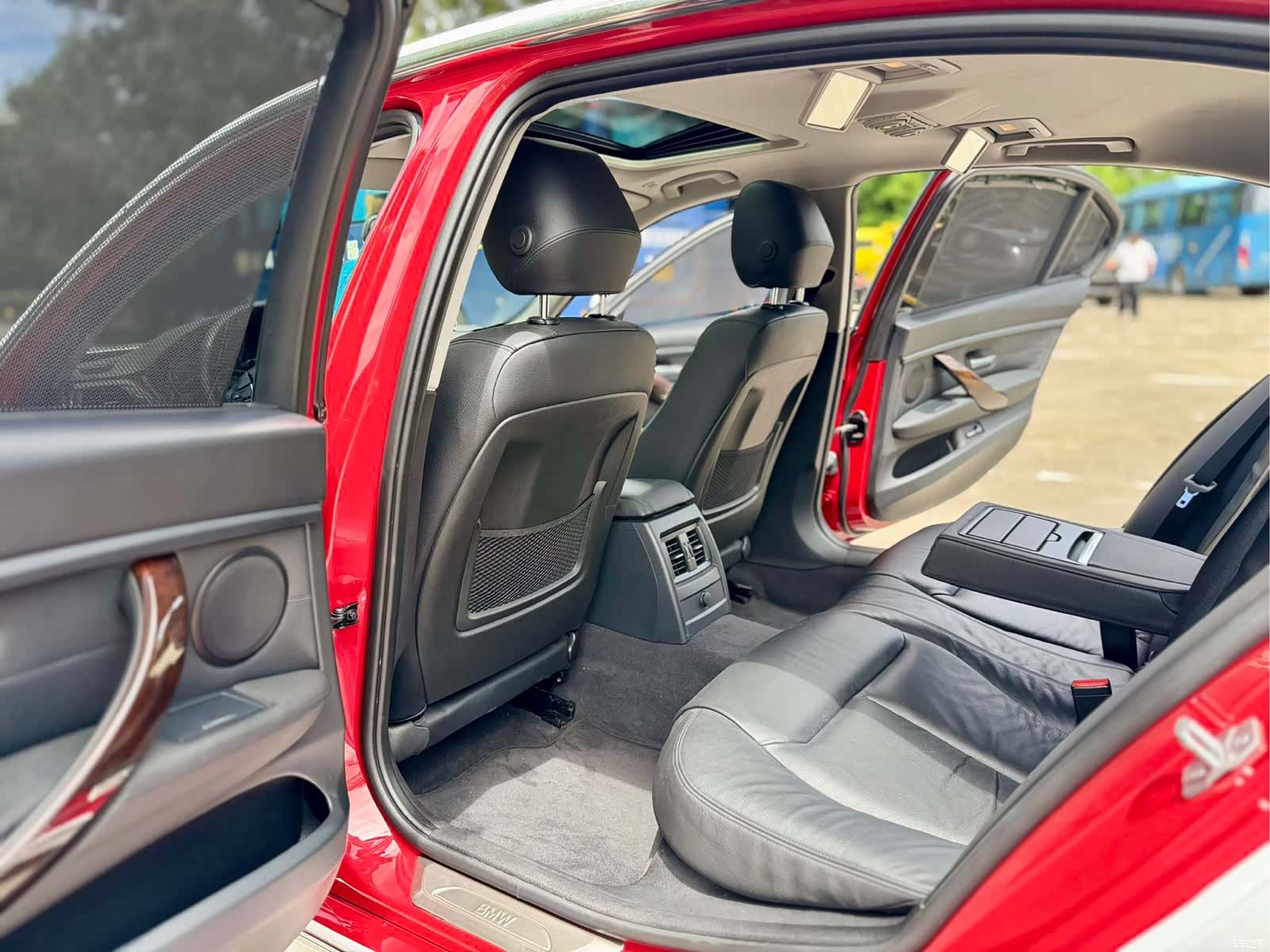 BMW 3 Series, 2016 все фото
