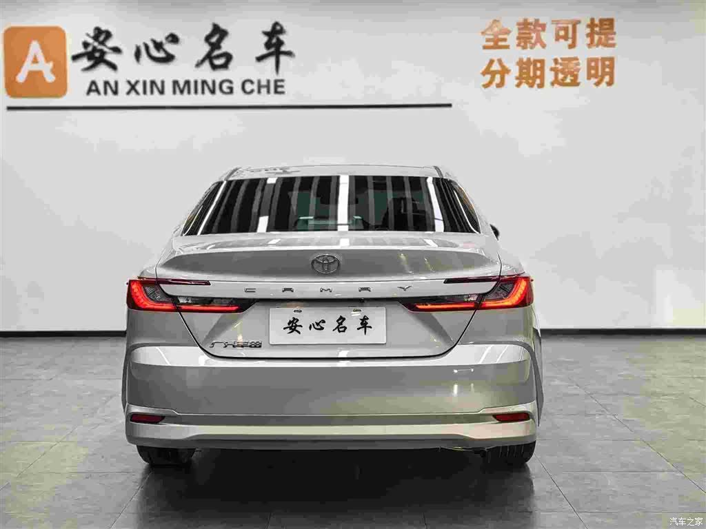 Toyota Camry, 2025 4