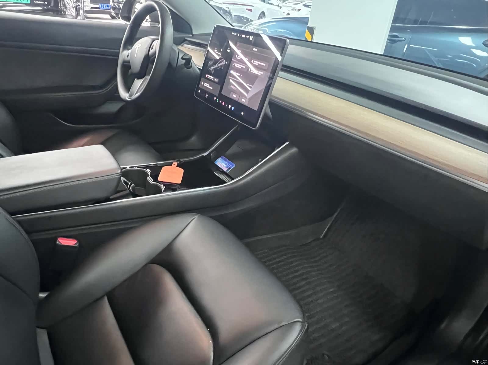 Tesla Model 3, 2020 9