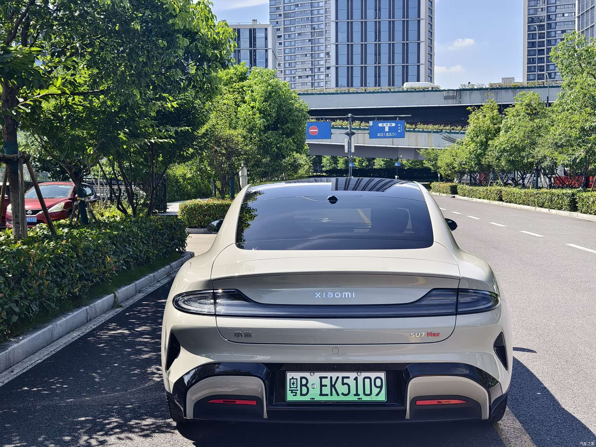 Xiaomi SU7, 2025 все фото