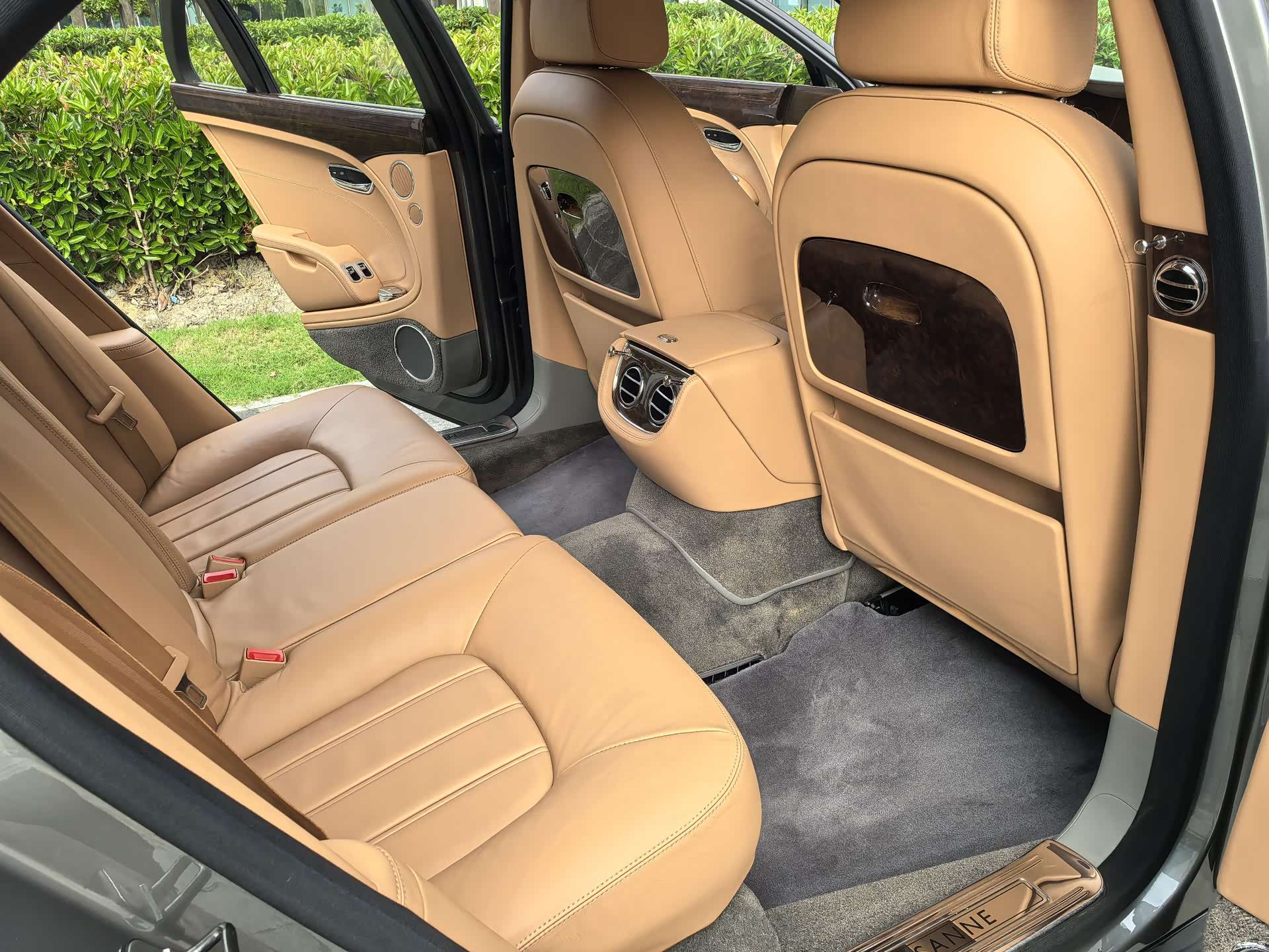 Bentley Mulsanne, 2015 39