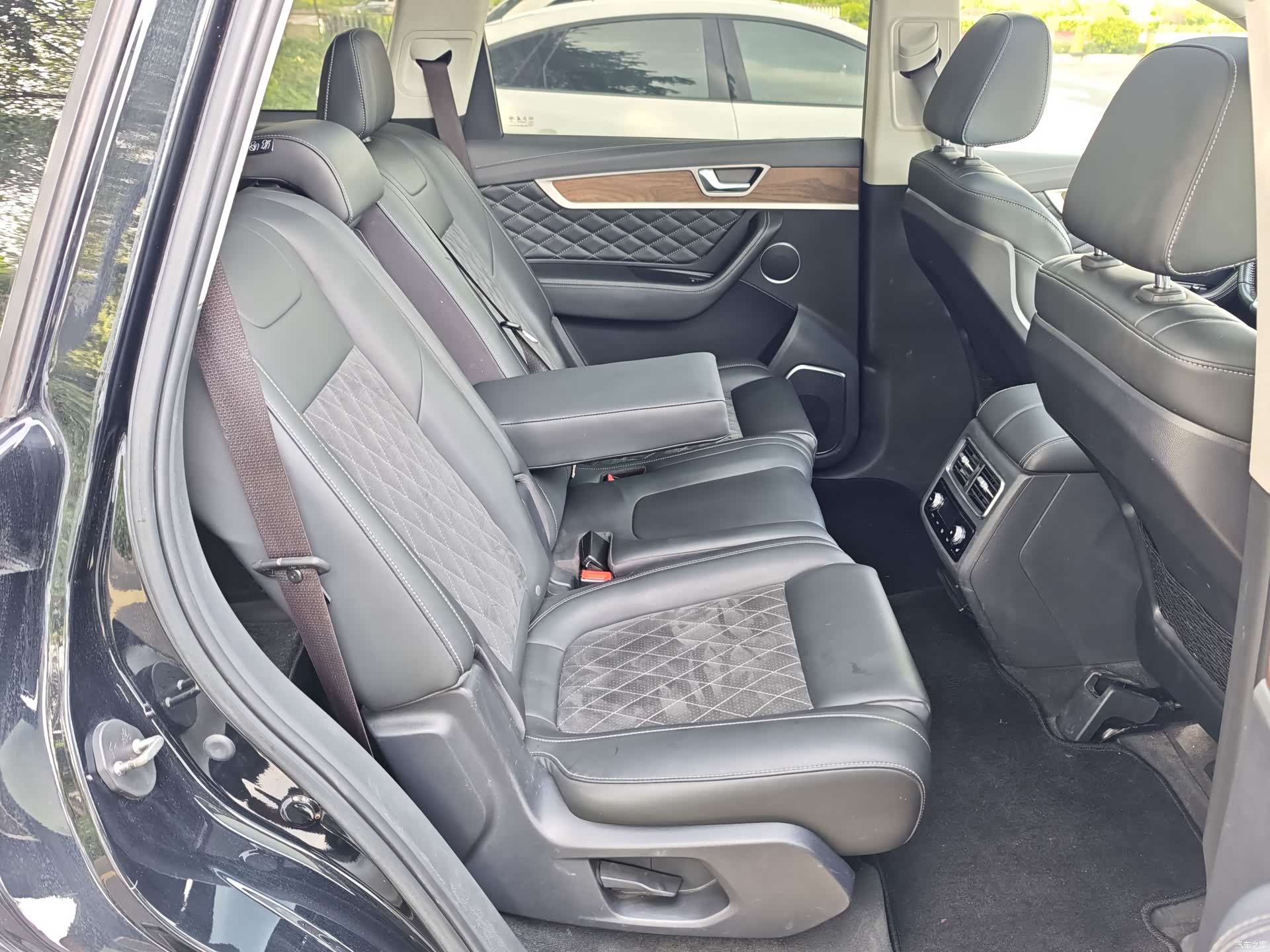 Hongqi HS7, 2020 20
