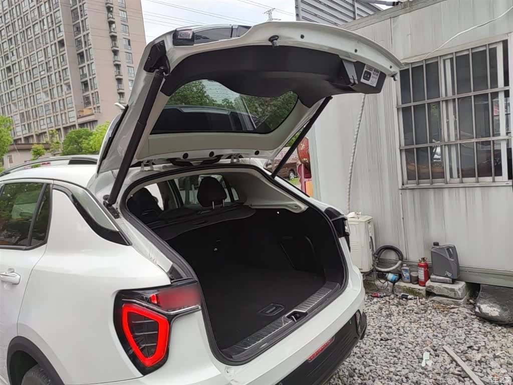 Lynk & Co 01, 2021 19