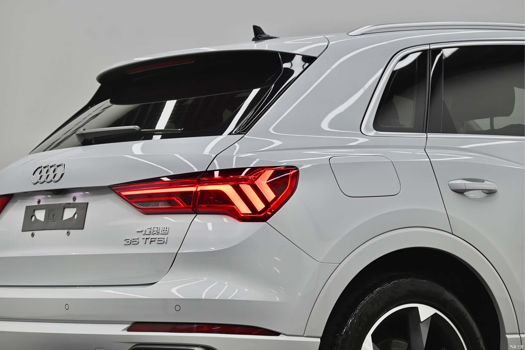 Audi Q3, 2019 32