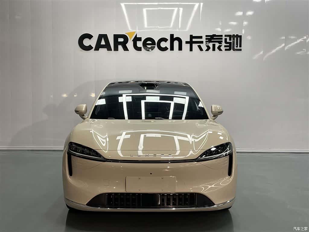 Luxeed R7, 2025 3