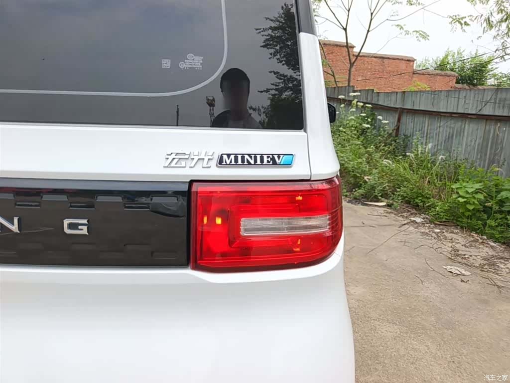 Wuling MINIEV, 2021 8