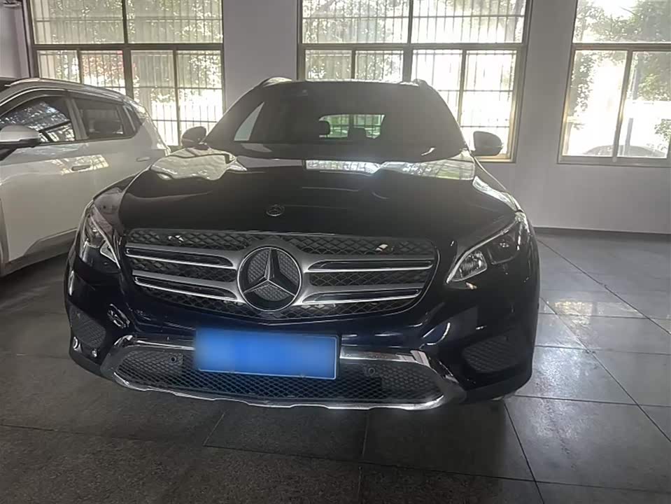Mercedes-Benz GLC Mercedes-Benz GLC