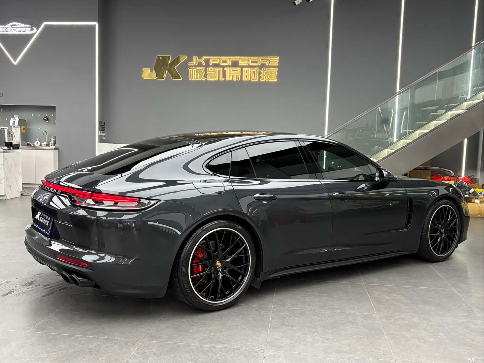 Porsche Panamera, 2021 6