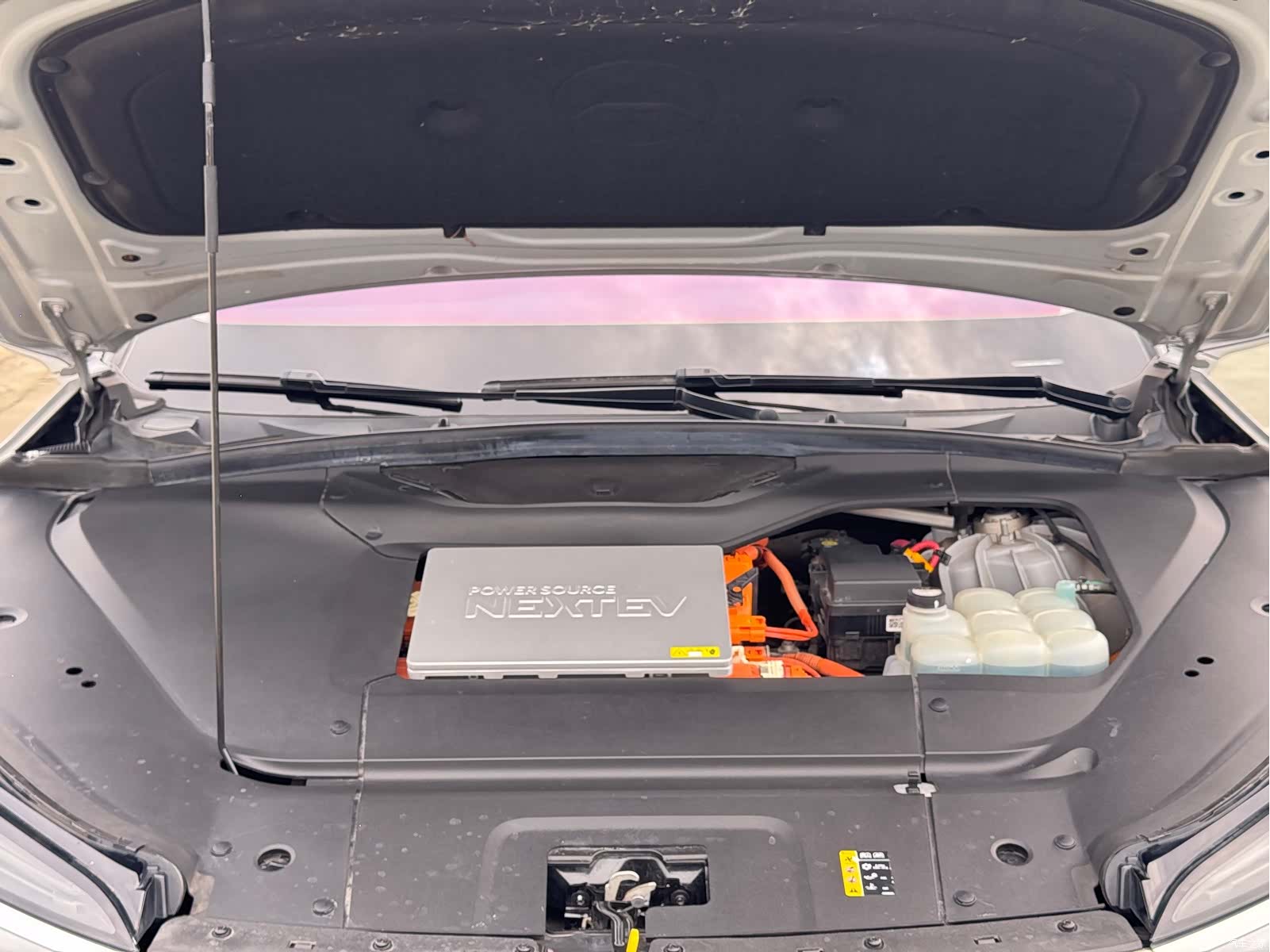 NIO ES6, 2020 16