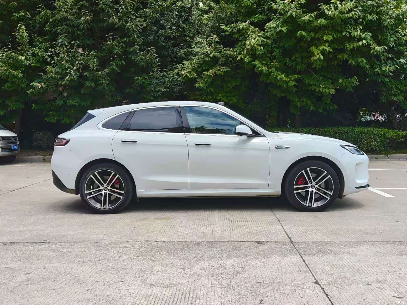 AITO M5, 2023 3