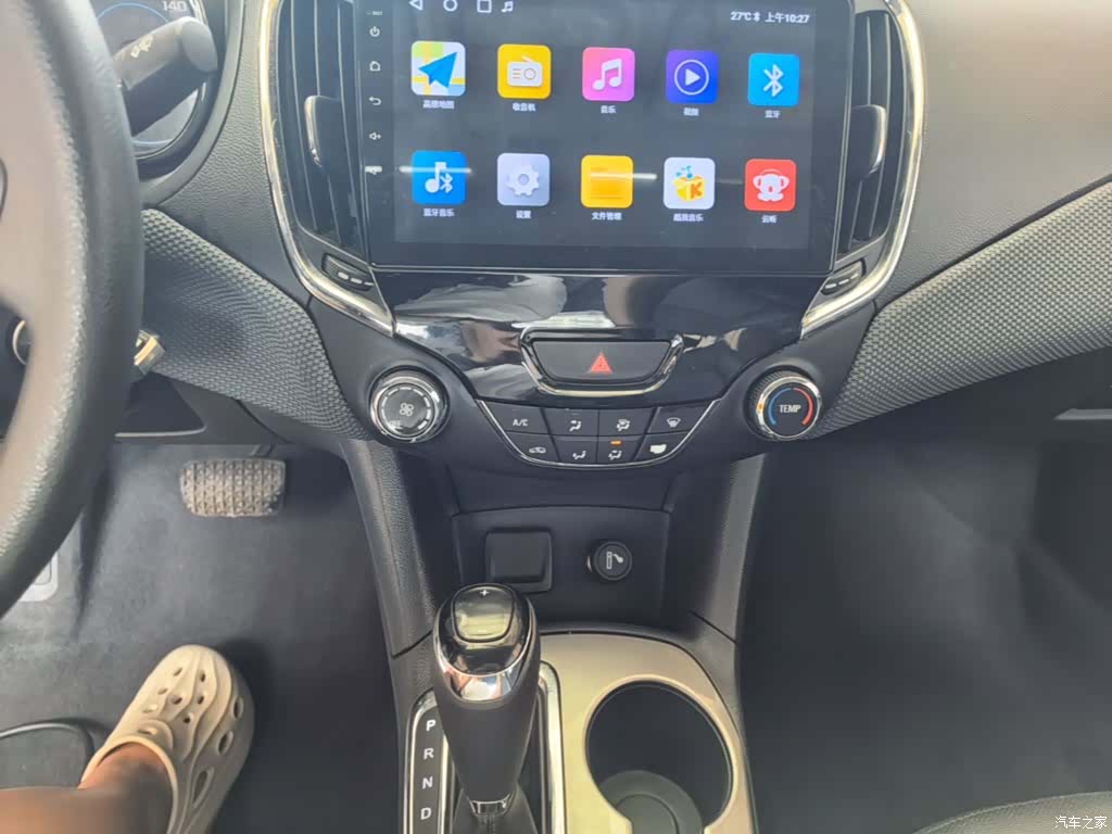 Chevrolet 320, 2018 13
