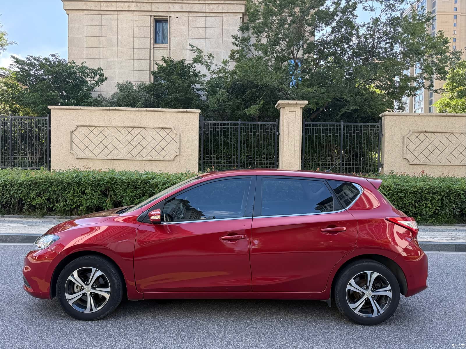 Nissan Tiida, 2018 8