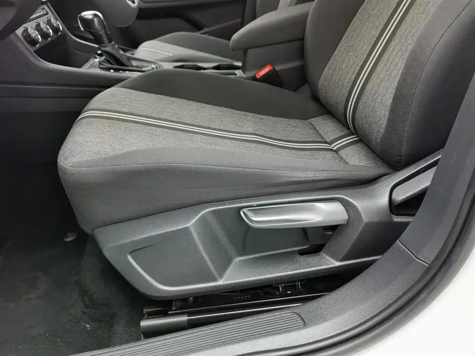 Volkswagen Lavida Pure Electric