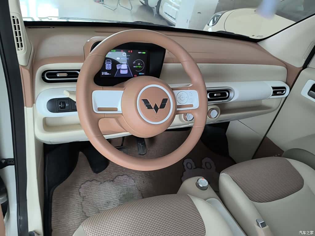 Wuling MINIEV, 2024 10