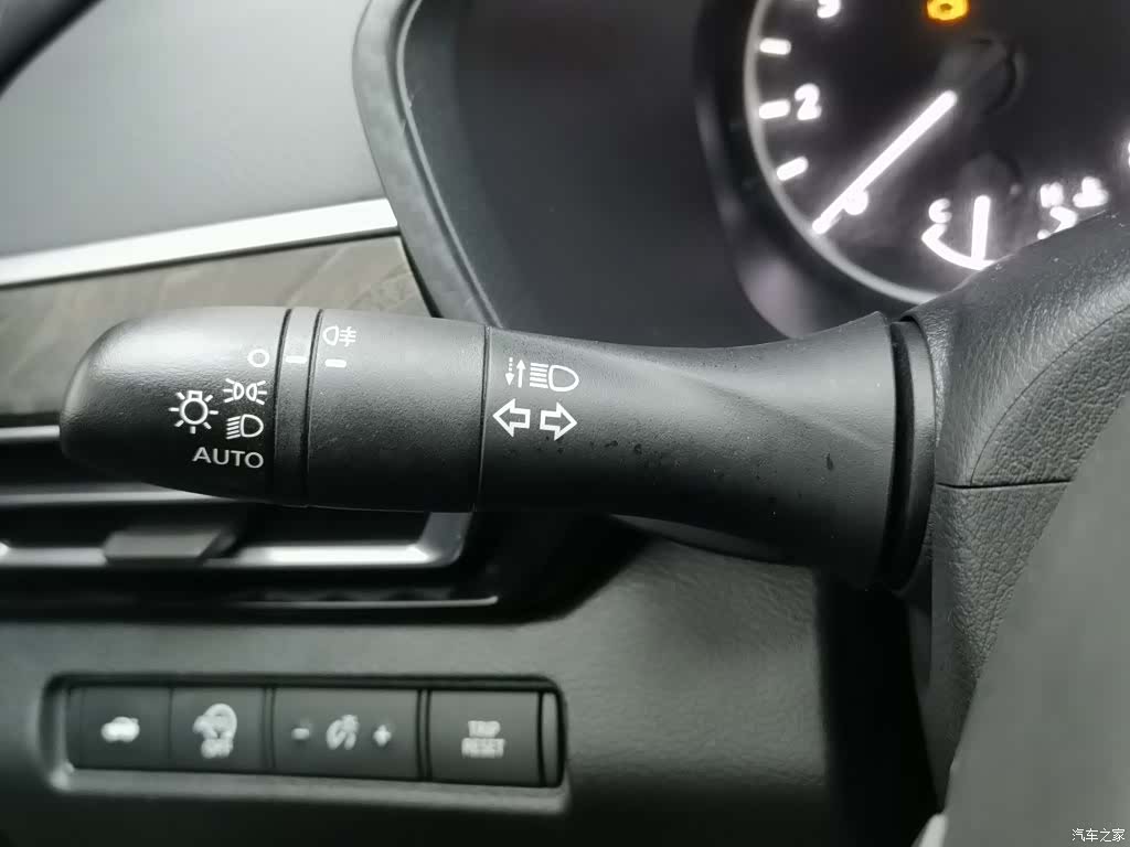 Nissan Teana, 2024 21