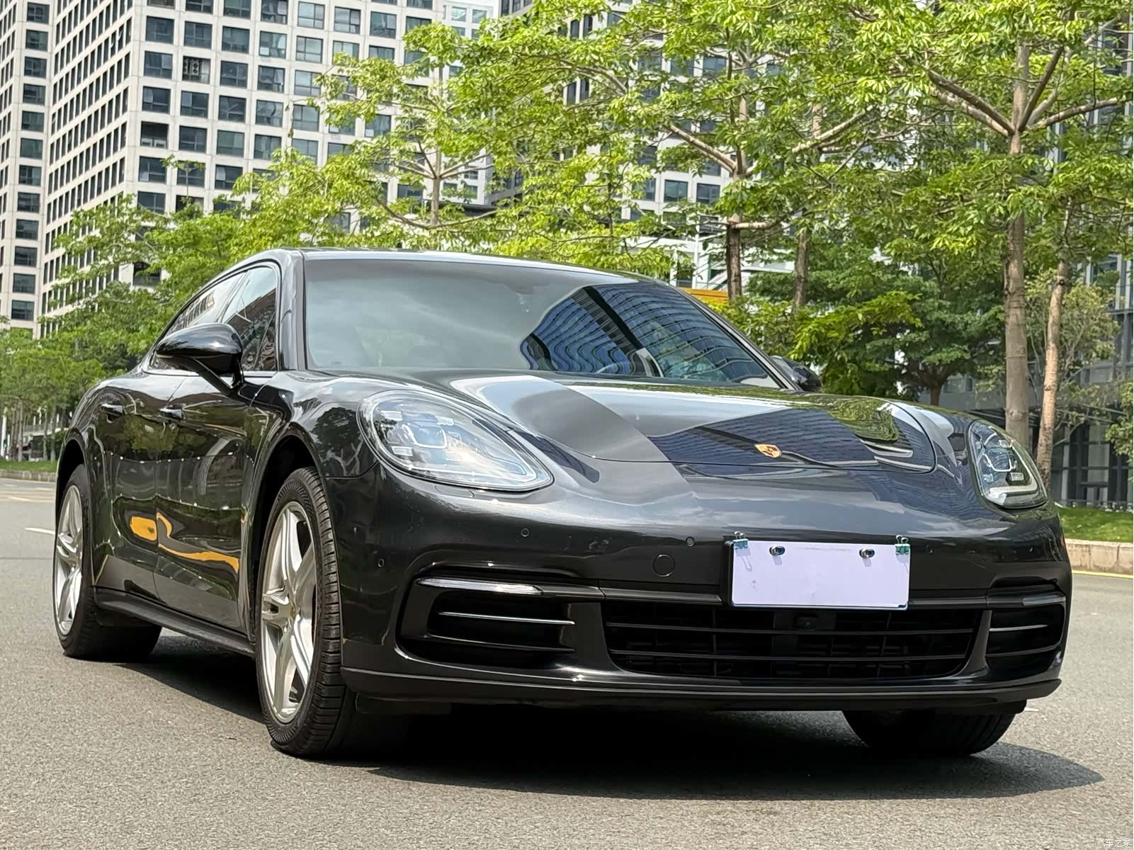 Porsche Panamera, 2018 3