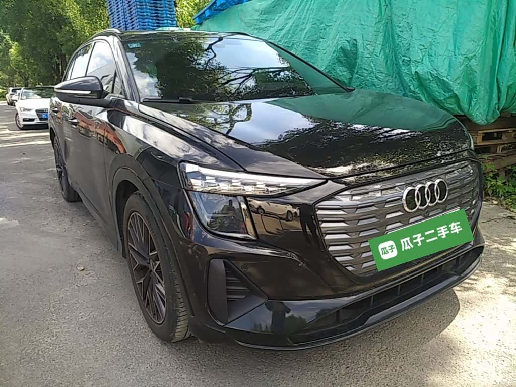 Audi Q5 e-tron, 2023 4