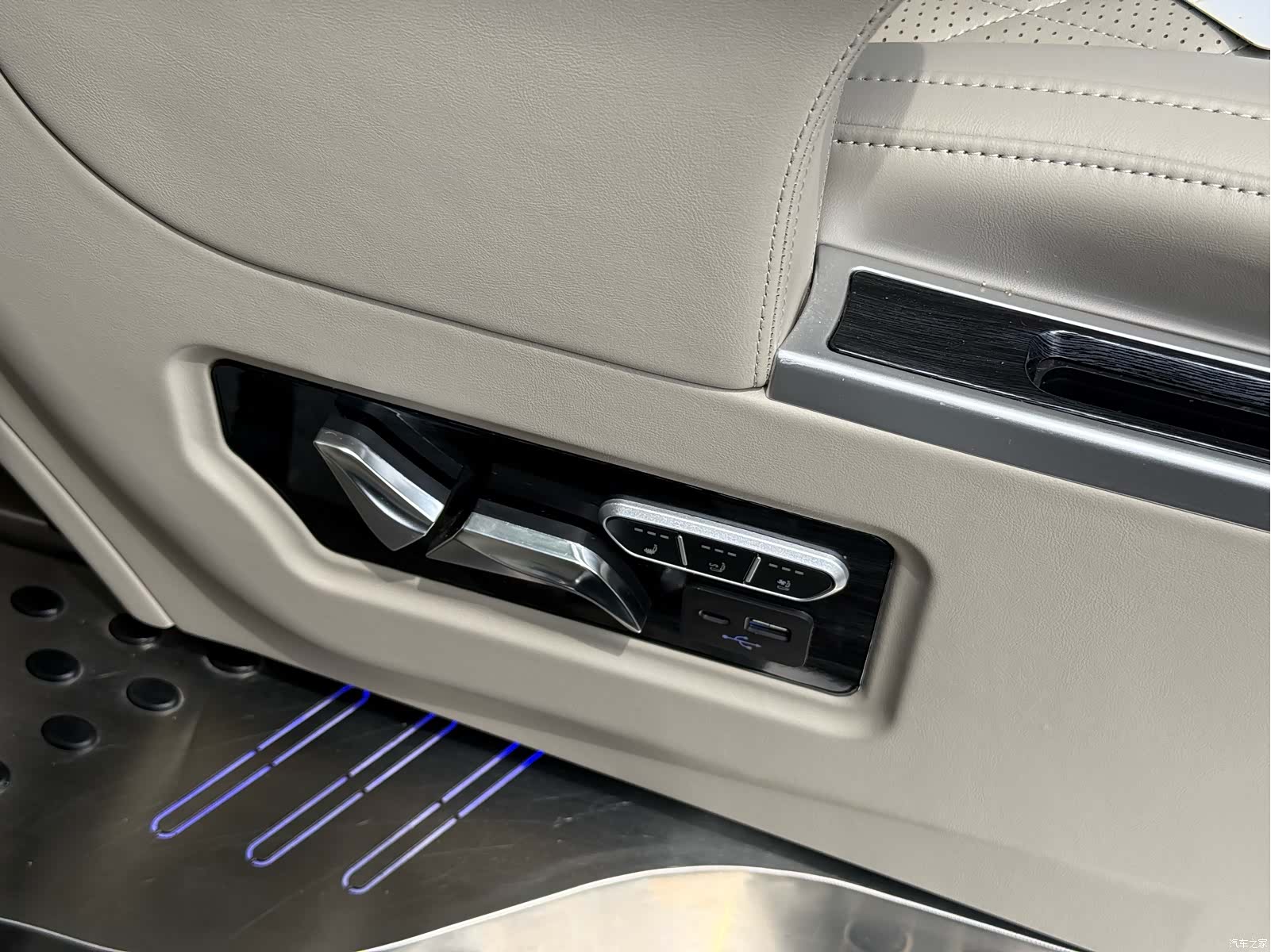 Buick GL8, 2022 15