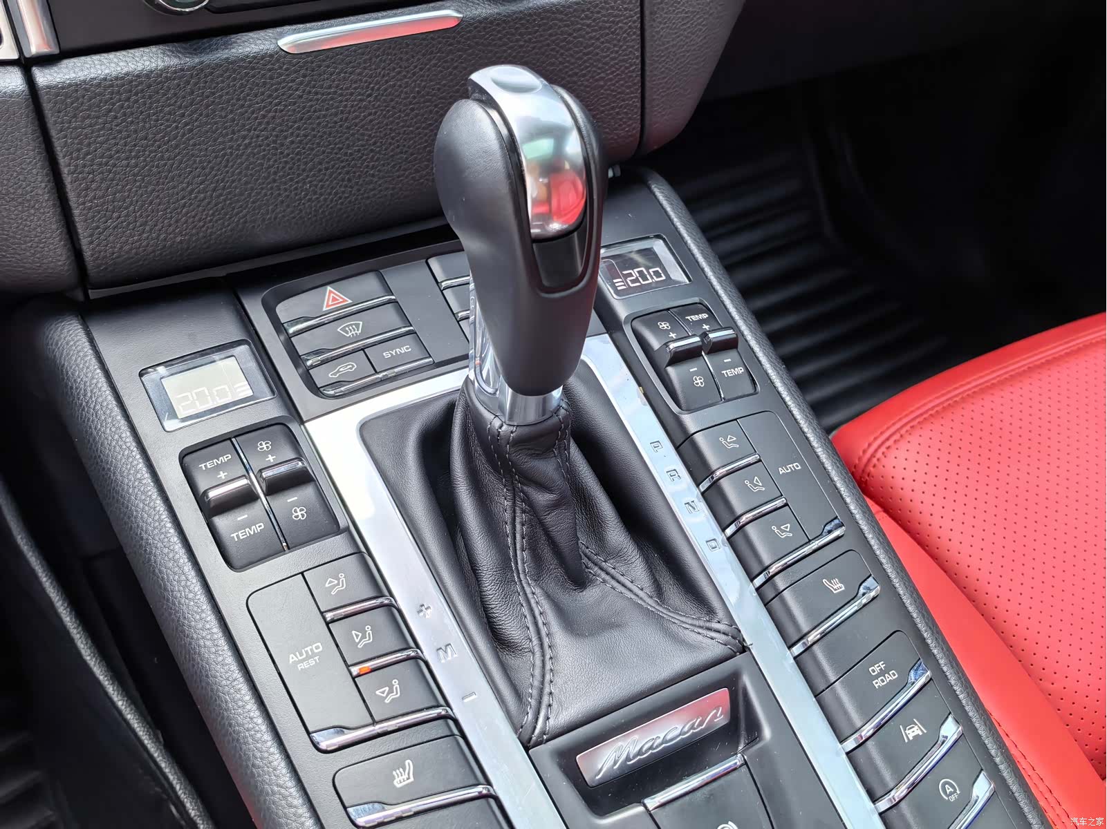 Porsche Macan, 2018 12