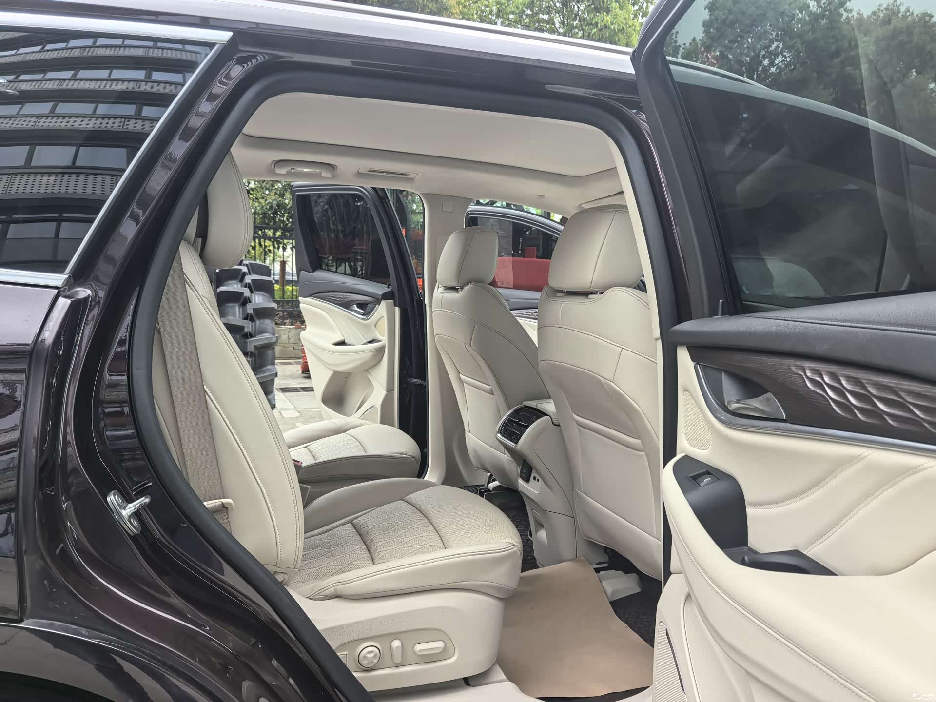 Buick Enclave, 2020 21