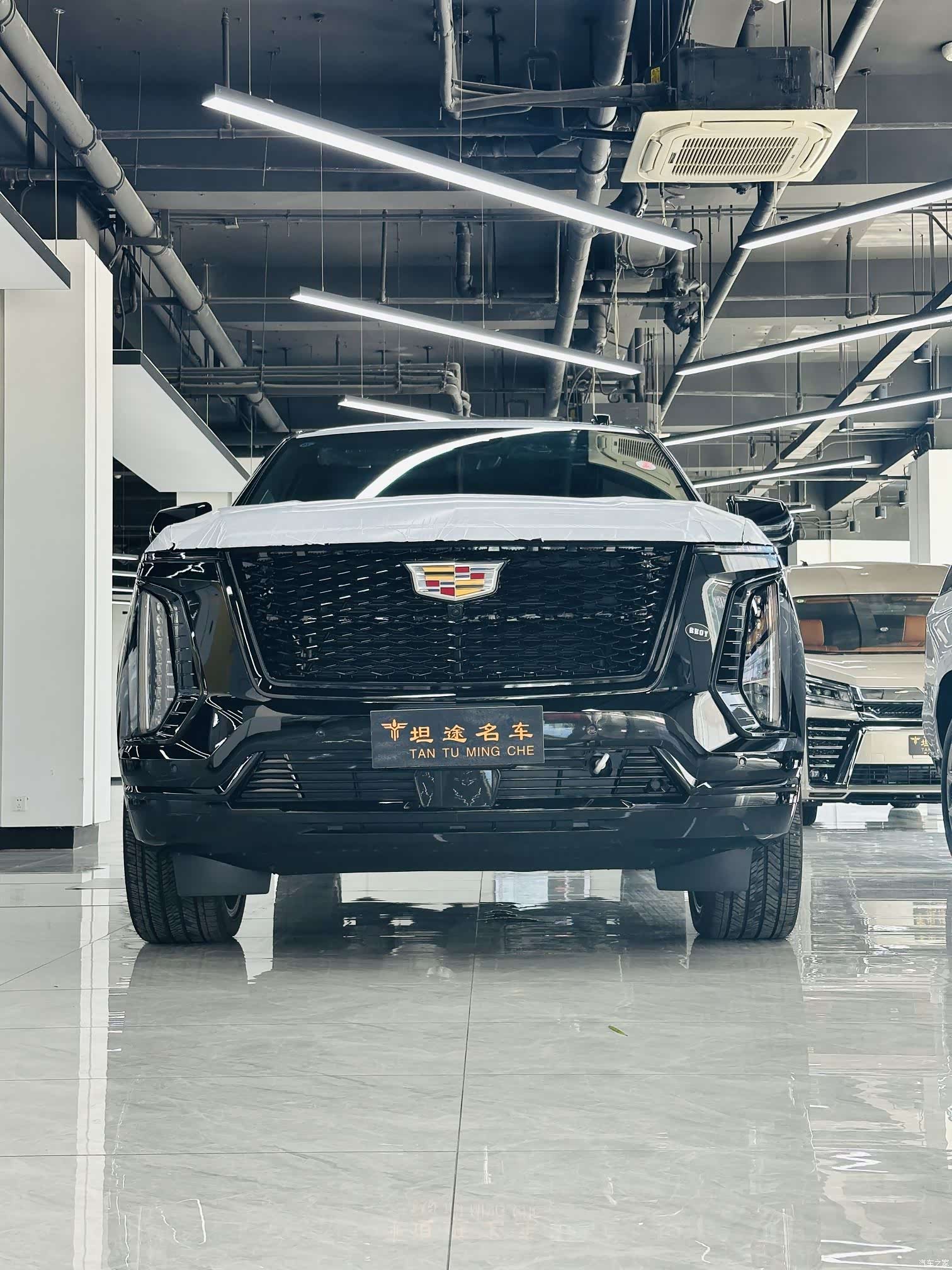 Cadillac Escalade, 2026 2