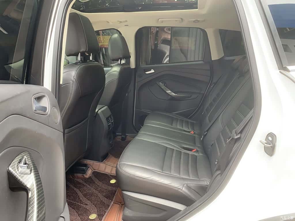 Ford Kuga, 2017 20