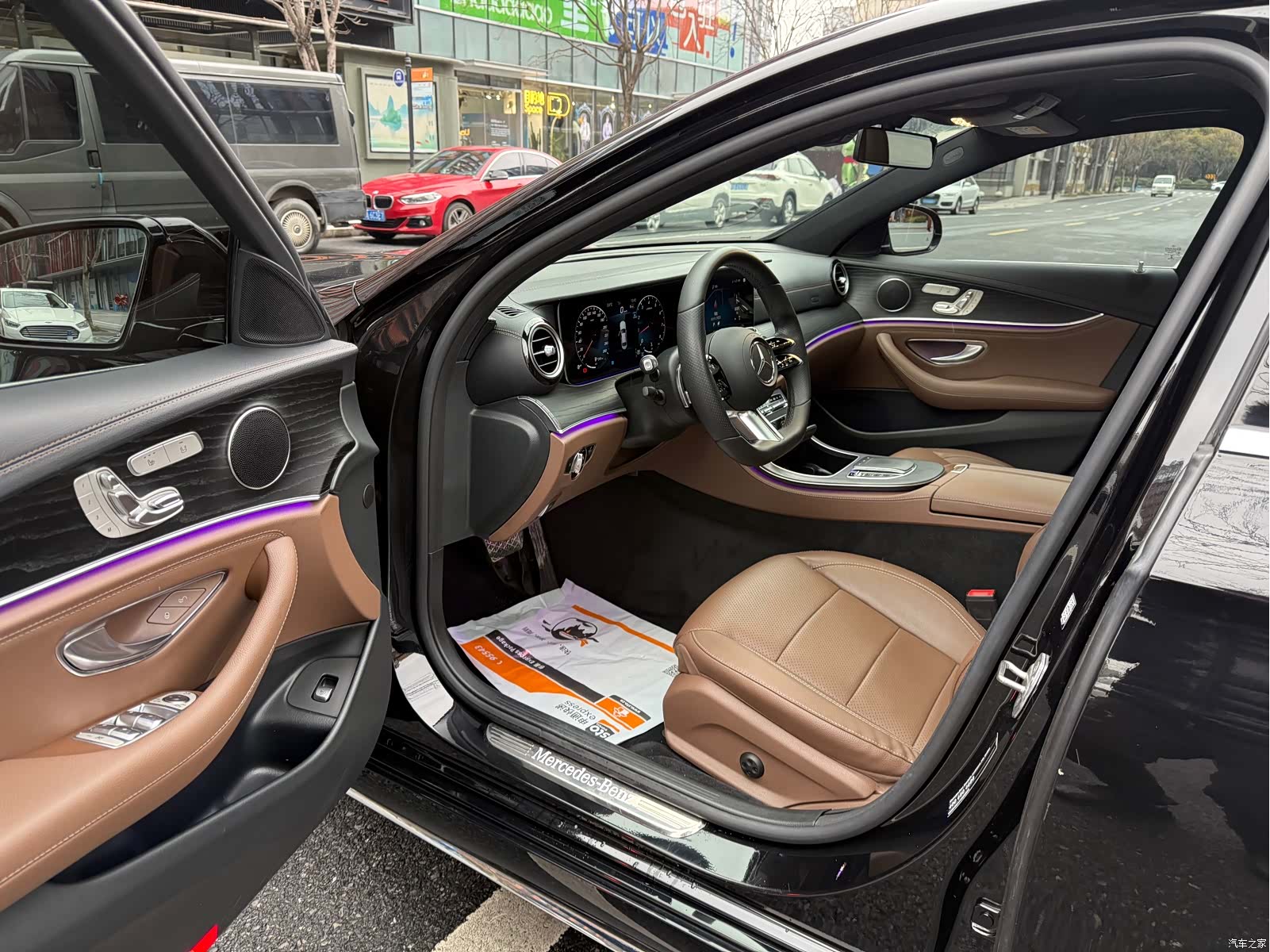 Mercedes-Benz E-Class, 2021 4