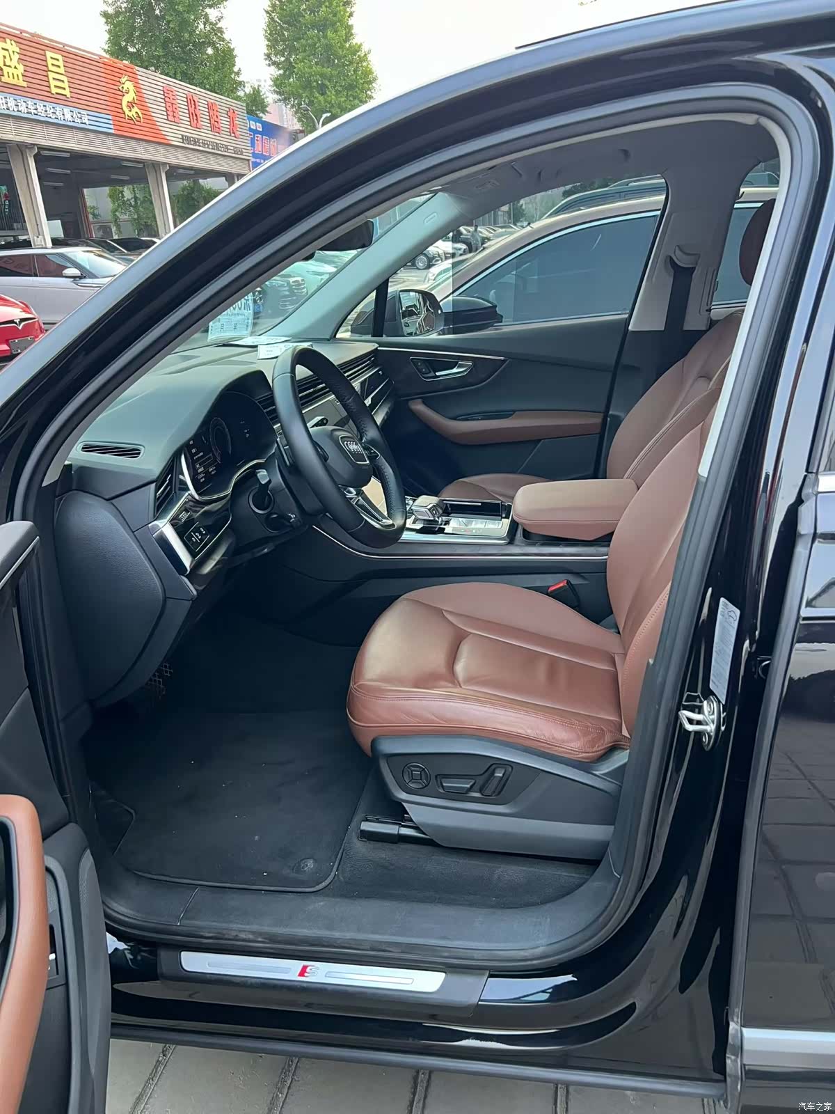 Audi Q7, 2020 3